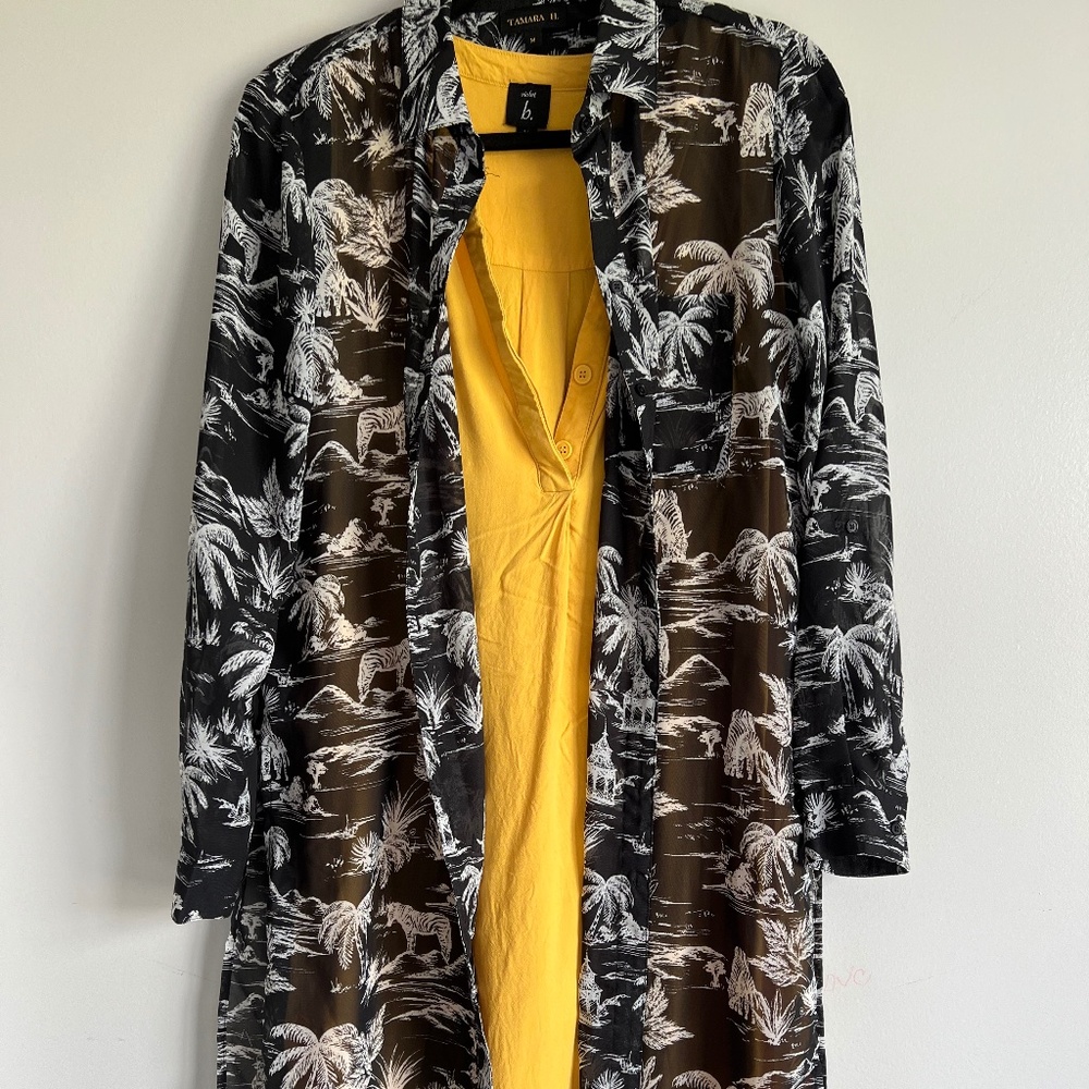 Sleeveless Yellow Tunic Dress “Violet b.”
